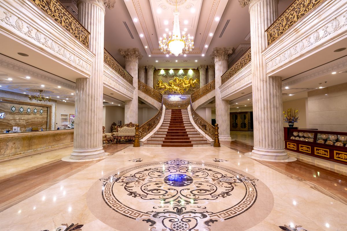 Le grand hall